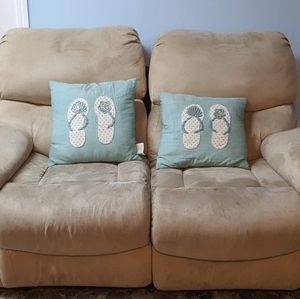 Motion reclining couch and loveseat